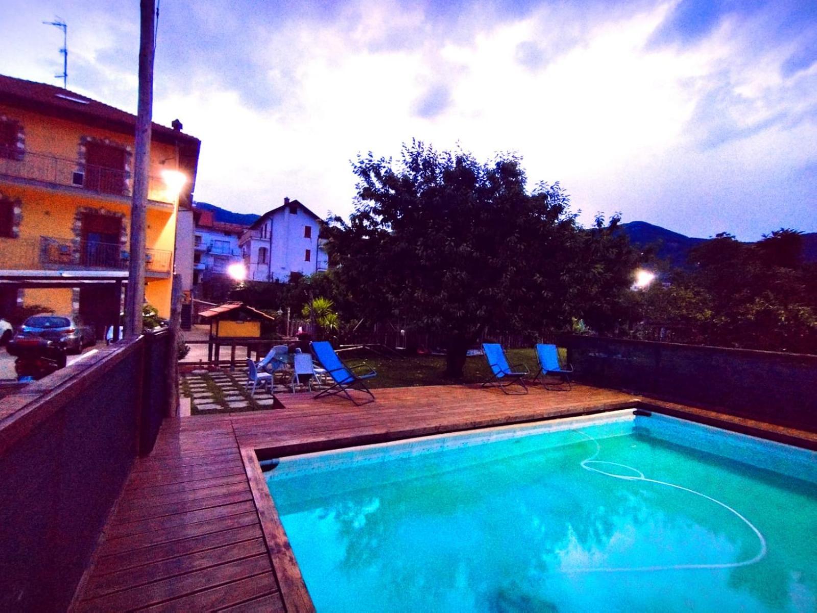 B&B Il Girasole Аджерола Экстерьер фото