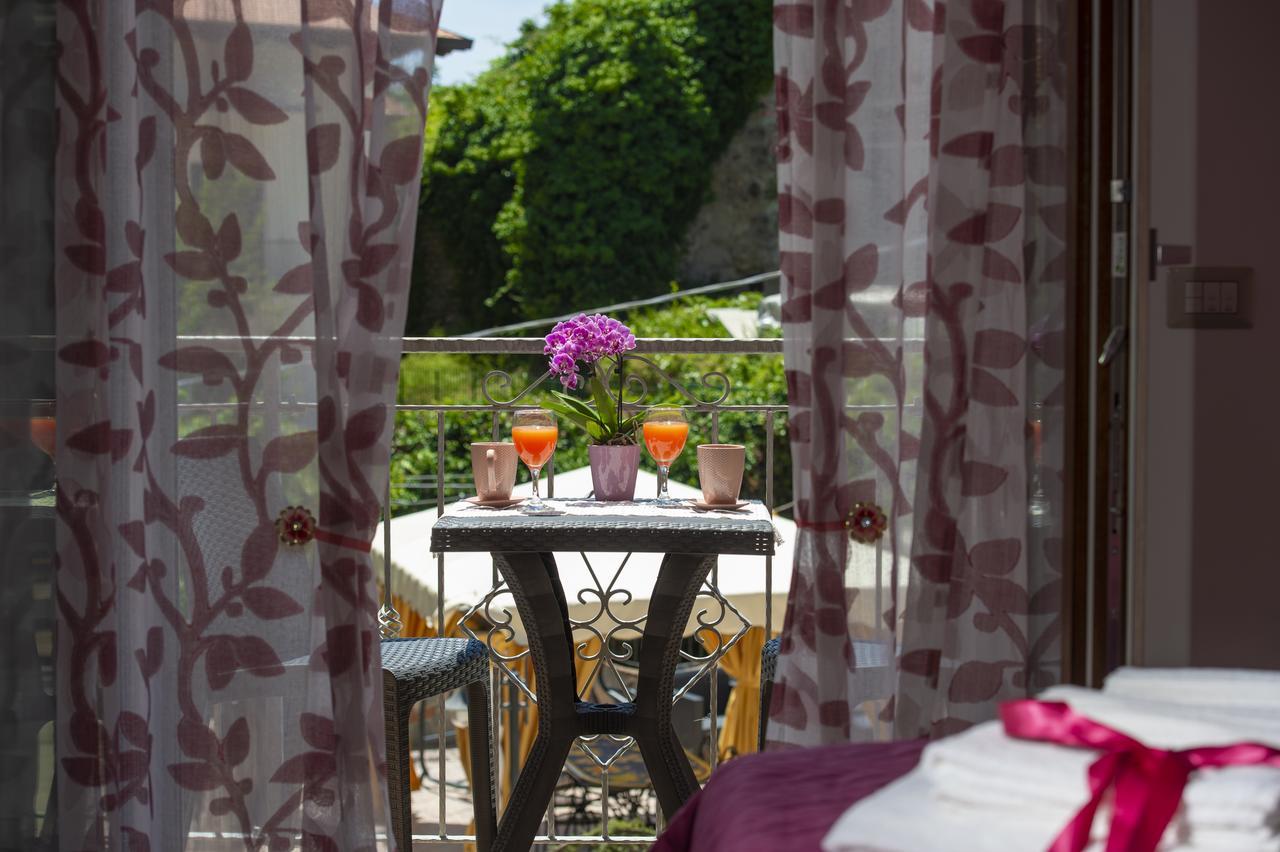 B&B Il Girasole Аджерола Экстерьер фото