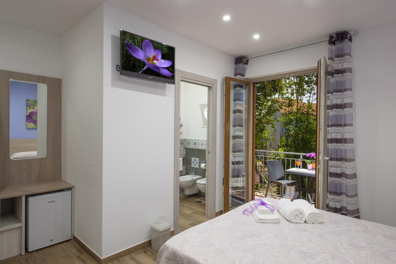 B&B Il Girasole Аджерола Экстерьер фото