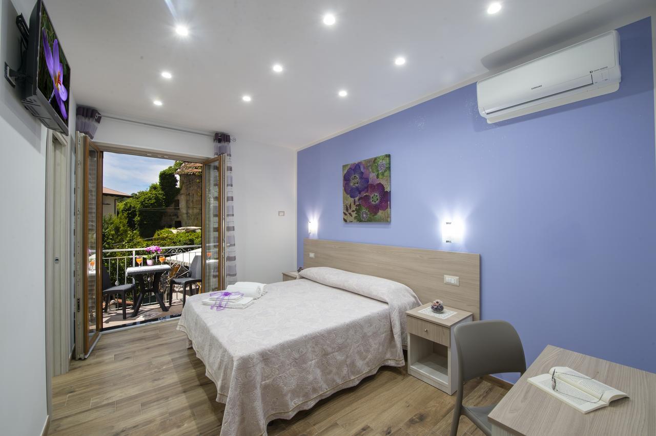B&B Il Girasole Аджерола Экстерьер фото