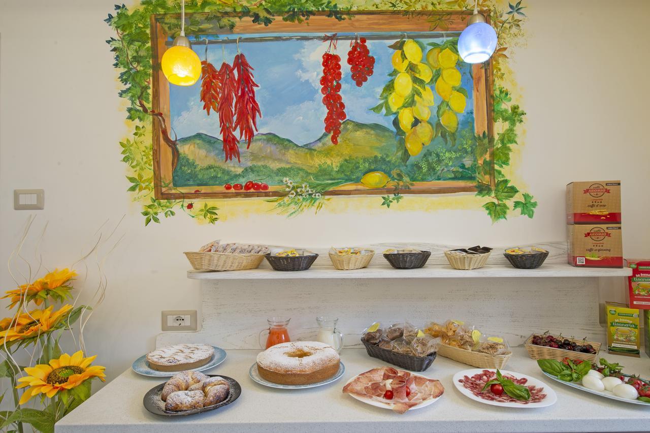 B&B Il Girasole Аджерола Экстерьер фото