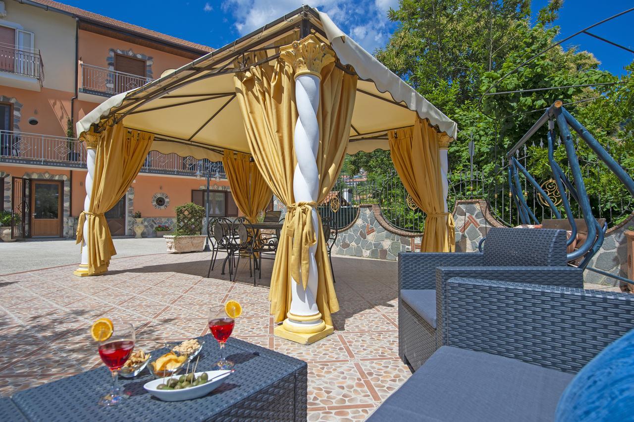 B&B Il Girasole Аджерола Экстерьер фото